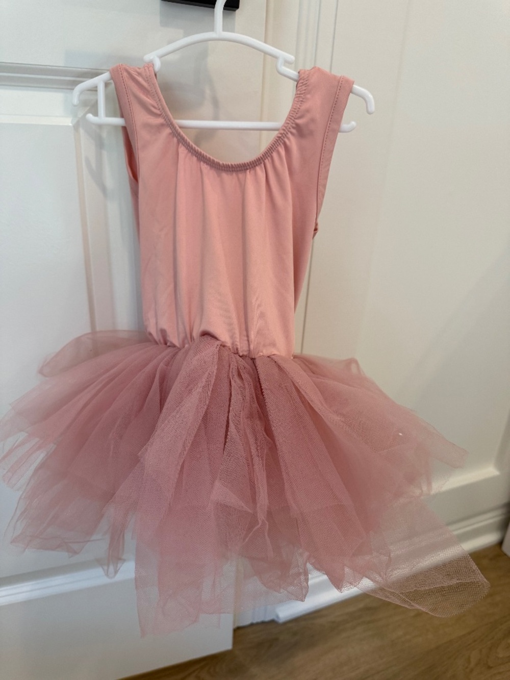 2T Tutu, Mila and Rose